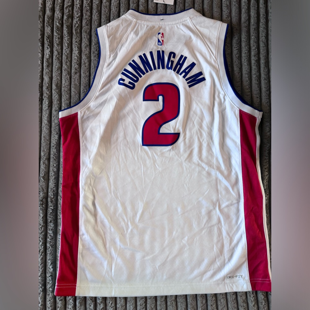 Detroit Pistons Cade Cunningham Nike Swingman Jersey - Association Edition